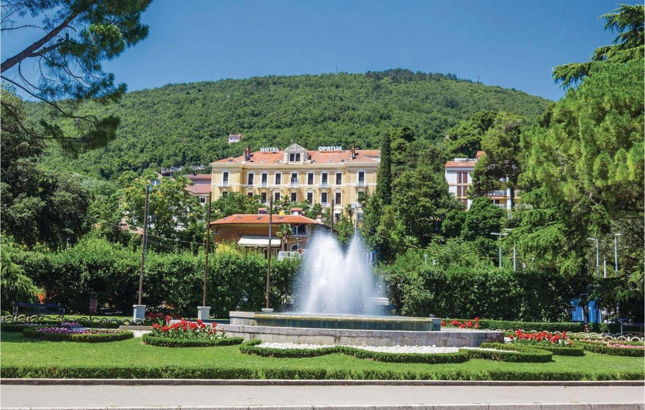 4 Bedroom Nice Apartment In Opatija Exterior foto